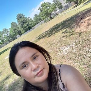 Meet your Posher, Antonia